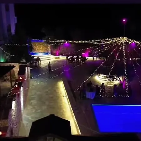 Hotel Ann World 4*