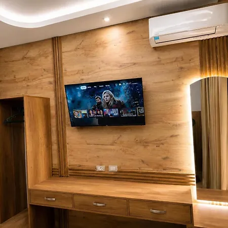 Ann World Hotel Vlorë